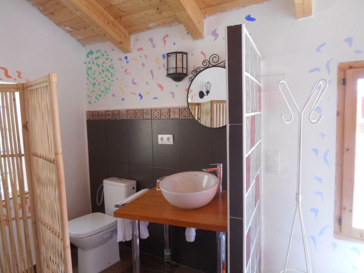 הוילה Olvés Casa Isabel מראה חיצוני תמונה
