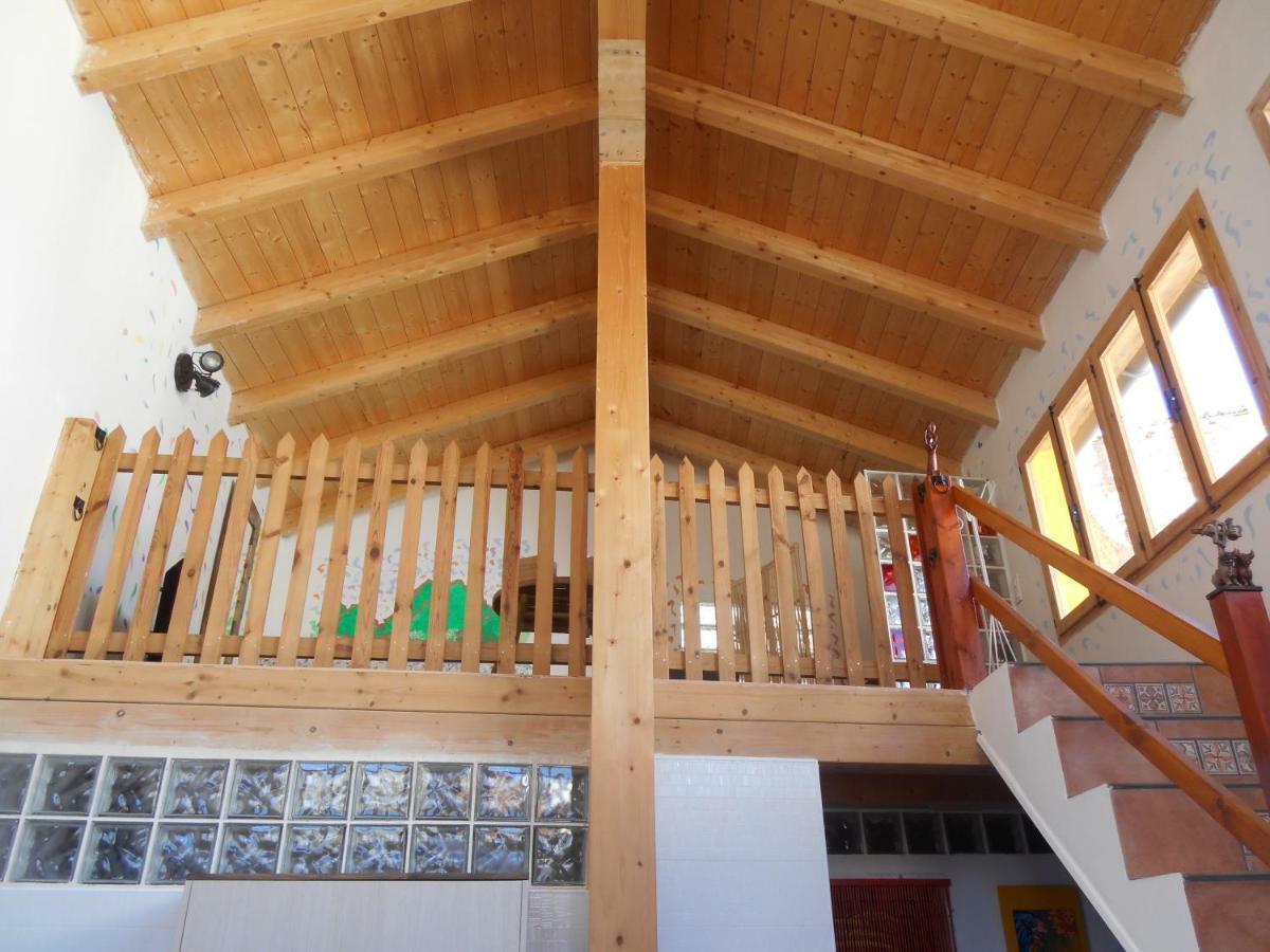 הוילה Olvés Casa Isabel מראה חיצוני תמונה